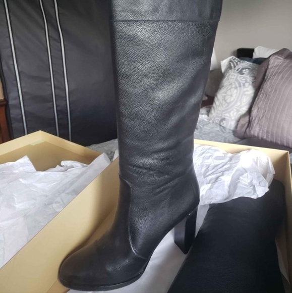 Michael kors high boots - Picture 4 of 4